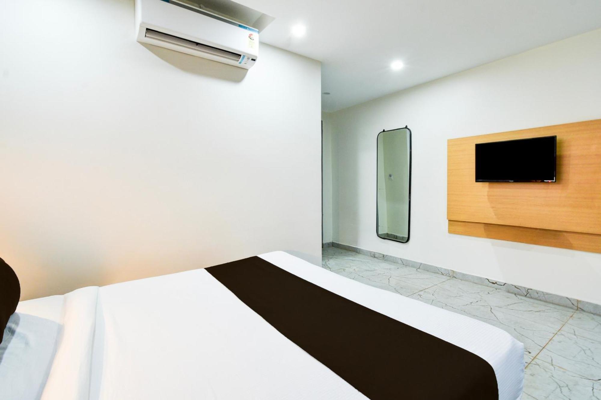 Fabhotel Unnam Hyderabad Exteriör bild
